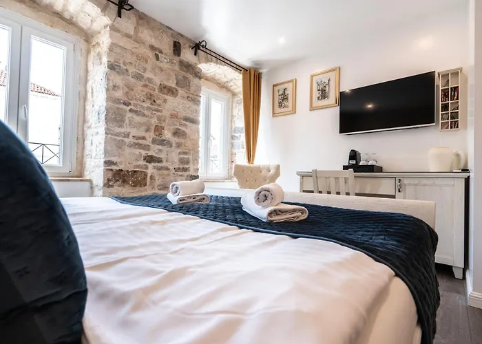 Luxury Rooms Lucija And Luka
